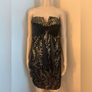 Beautiful vintage Betsy Johnson babydoll brocade velvet minidress size 6